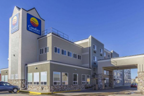 Отель Comfort Inn & Suites Yorkton  Йорктон